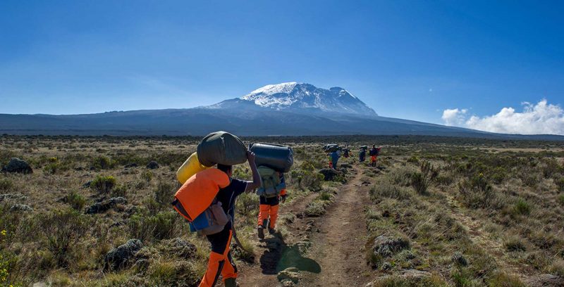 kilimanjaro-safaris-our-porters
